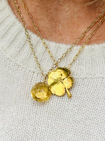 Four-Leaf Clover Pendant Necklace (2 Metal Options)