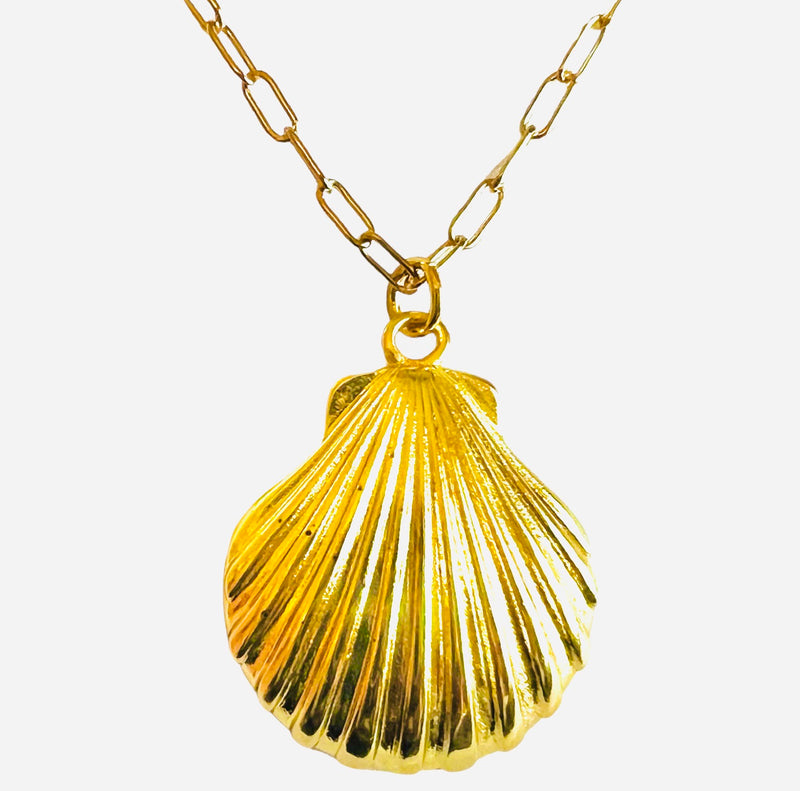 Gold Fill Scallop Shell Pendant Necklace