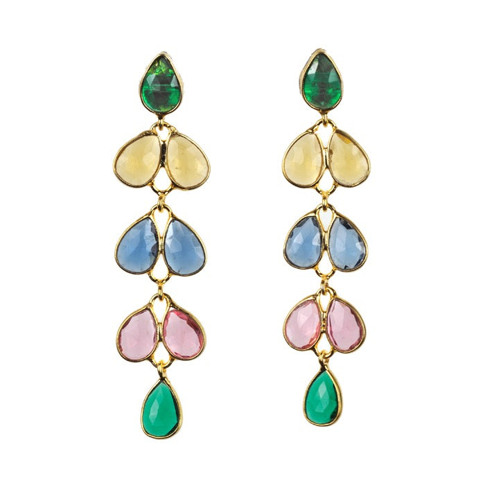 Leafy Sparkle Diamond Stud Earrings | Unique Short Designs | CaratLane