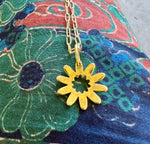 Daisy Pendant Necklace